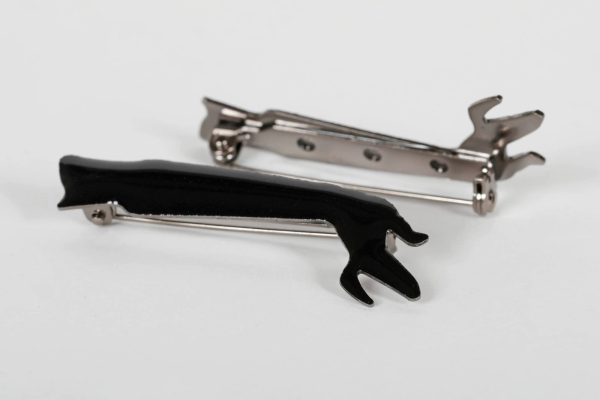 Broche gant