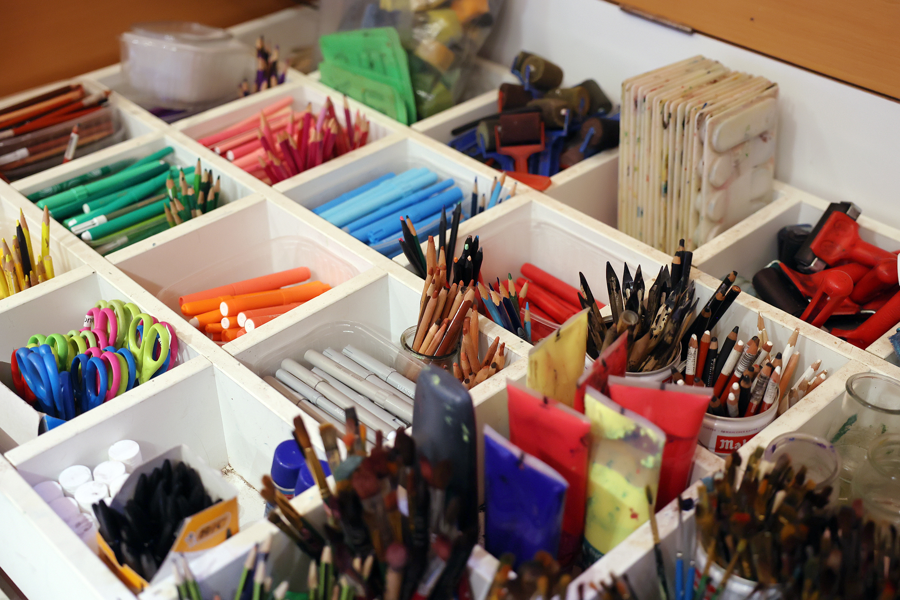 Matériel ateliers d'arts plastiques