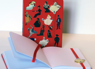 CARNET ROUGE ET PINS